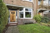 Tussenwoning te koop: Prinses Mariannelaan 234 in Voorburg