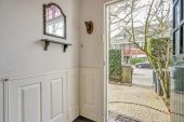 Tussenwoning te koop: Groen van Prinstererlaan 35 in Voorburg