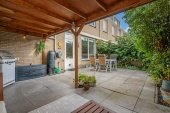 Tussenwoning te koop: Fonteynenburghlaan 22 in Voorburg