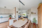 Tussenwoning te koop: Kamperfoeliehof 16 in Nootdorp