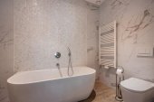 2-onder-1-kapwoning te koop: Badhuisweg 57 in Den Haag