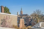Tussenwoning te koop: Lange Lombardstraat 48 in Den Haag