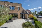 Tussenwoning te koop: Bertha von Suttnerstraat 17 in Rijswijk