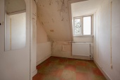 Tussenwoning te koop: Sint Willibrordusstraat 6 in Leidschendam