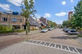 Tussenwoning te koop: Bertha von Suttnerstraat 17 in Rijswijk