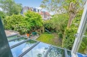 Geschakelde 2-onder-1-kapwoning te koop: Rozentuin 43 in Voorburg