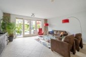 Tussenwoning te koop: Roeibaan 38 in Den Haag