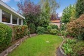 Hoekwoning te koop: Vlietenburgstraat 9 in Voorburg