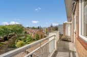 Appartement te koop: Koningin Julianalaan 192 in Voorburg