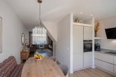 Tussenwoning te koop: van Barbansonstraat 72 in Voorburg