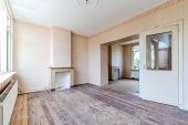 Tussenwoning te koop: Sint Willibrordusplein 6 in Leidschendam