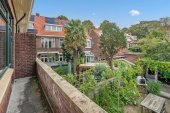 Tussenwoning te koop: Prinses Mariannelaan 165 in Voorburg