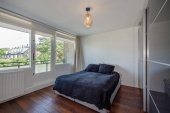 Tussenwoning te koop: Zwaluwlaan 5 in Leidschendam