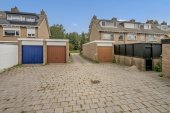Tussenwoning te koop: Gravin Marialaan 14 in Leidschendam