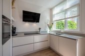 Tussenwoning te koop: van Barbansonstraat 72 in Voorburg