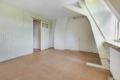 Tussenwoning te koop: van Ruysdaellaan 134 in Leidschendam