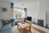 Dubbel bovenhuis te koop: van Watervlietstraat 61 in Voorburg