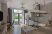 2-onder-1-kapwoning te koop: Badhuisweg 57 in Den Haag