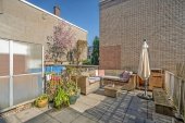 Tussenwoning te koop: Lange Lombardstraat 48 in Den Haag