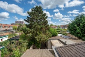 Tussenwoning te koop: Sint Willibrordusstraat 6 in Leidschendam