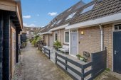Tussenwoning te koop: Fonteynenburghlaan 22 in Voorburg