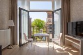 2-onder-1-kapwoning te koop: Badhuisweg 57 in Den Haag