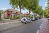 2-onder-1-kapwoning te koop: Veursestraatweg 56 in Leidschendam