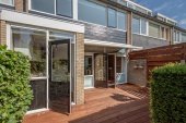 Tussenwoning te koop: Zwaluwlaan 5 in Leidschendam
