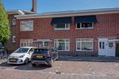 Tussenwoning te koop: van Barbansonstraat 72 in Voorburg