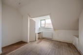 Tussenwoning te koop: Sint Willibrordusstraat 6 in Leidschendam