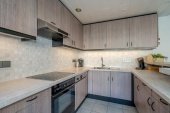 Tussenwoning te koop: Bertha von Suttnerstraat 17 in Rijswijk