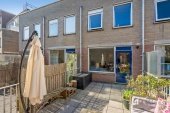 Tussenwoning te koop: Lange Lombardstraat 48 in Den Haag