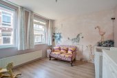 Tussenwoning te koop: Lange Lombardstraat 48 in Den Haag