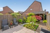 Tussenwoning te koop: Nesciohove 47 in Zoetermeer