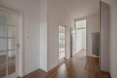 Appartement te koop: Juliana van Stolberglaan 244 in Den Haag