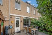 Tussenwoning te koop: Fonteynenburghlaan 22 in Voorburg
