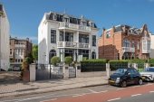 2-onder-1-kapwoning te koop: Badhuisweg 57 in Den Haag