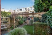Tussenwoning te koop: Koningin Wilhelminalaan 467 A in Voorburg
