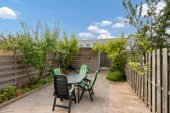 Tussenwoning te koop: Pijlkruidveld 43 in Den Haag