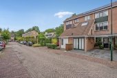 Tussenwoning te koop: Pelikaanhof 38 in Leidschendam