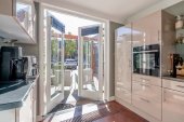 Tussenwoning te koop: Van Veendijk 49 in Den Haag