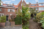 Tussenwoning te koop: van Lugtenburgstraat 4 in Voorburg