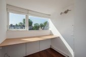 Tussenwoning te koop: Zwaluwlaan 5 in Leidschendam
