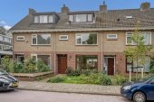 Tussenwoning te koop: Gravin Marialaan 14 in Leidschendam