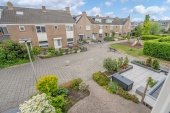Tussenwoning te koop: Kamperfoeliehof 16 in Nootdorp