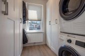 Tussenwoning te koop: van Barbansonstraat 72 in Voorburg