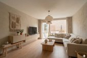 Tussenwoning te koop: Lange Lombardstraat 48 in Den Haag