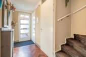 Tussenwoning te koop: Van Veendijk 49 in Den Haag