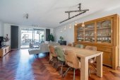 Tussenwoning te koop: Van Veendijk 49 in Den Haag