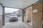 Tussenwoning te koop: Van der Maasstraat 3 in Zoetermeer